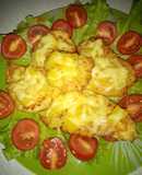 Куриные отбивные под ананасово-сырной шубкой