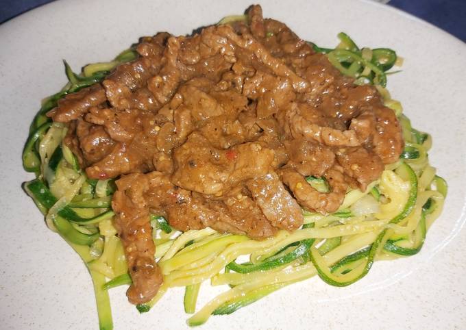 Recipe of Gordon Ramsay LeViés Baby Marrow and Pepper Steak Strips