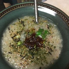 A picture of Congee for the Instant Pot.
