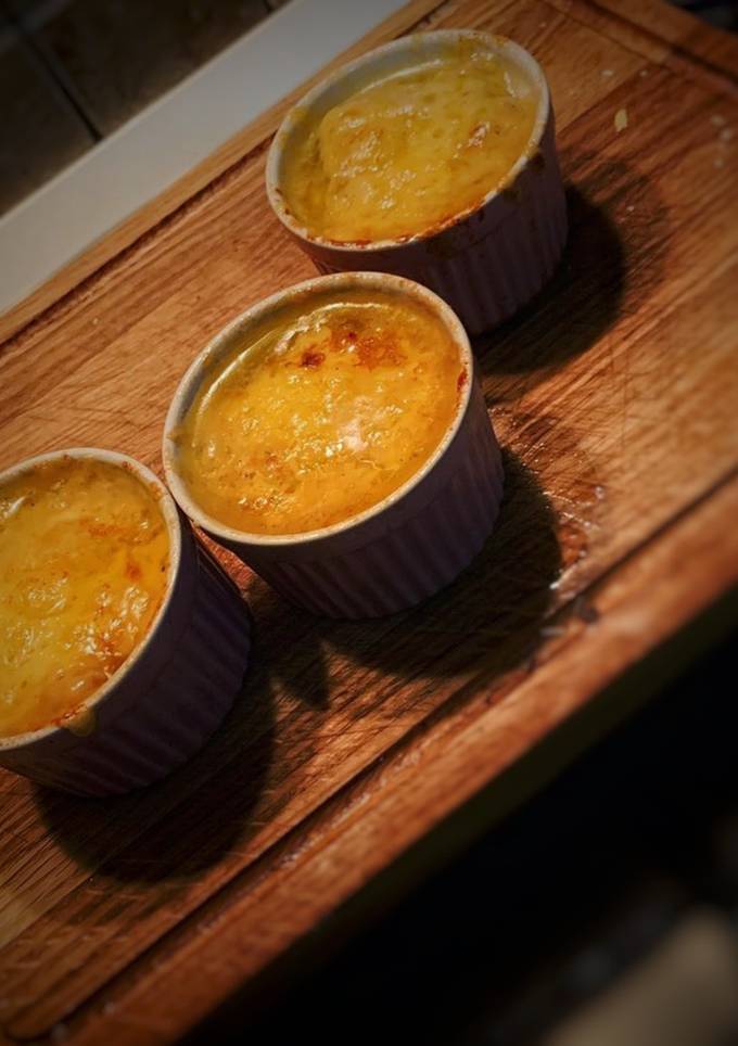 Жульєн з грибами, куркою та сиром Брі🧀