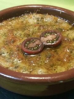 Una foto de Polenta con champiñones
