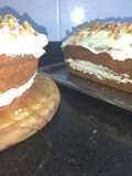 Carrot cake 🥕 + Frosting