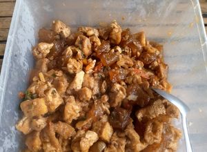 Foto resep Sambal Goreng Basah Tahu, Tempe dan Cecek Sapi