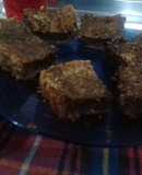 Brownie exprés con salsa de chocolate