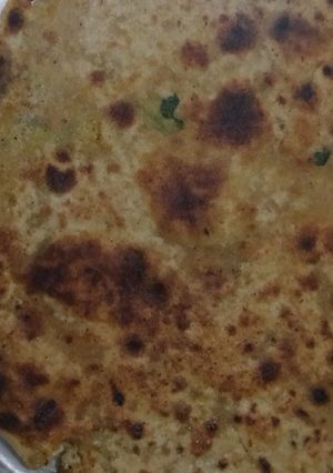 A picture of Ghobhi ka paratha.