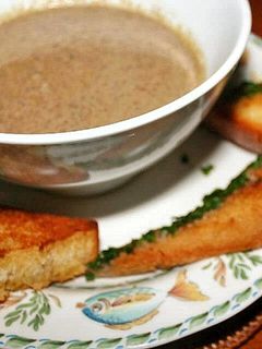 A picture of Mushroom Cream Soup.
