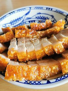 港式脆皮燒肉 的食譜成品照片