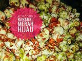Popcorn karamel merah hijau