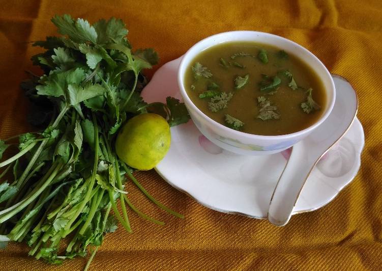 Coriander and lemon soup