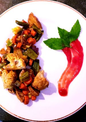 A picture of 9-cup mix veg curry 😋.