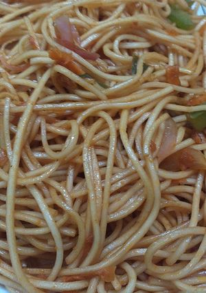 A picture of Easy Chinese Noodles.