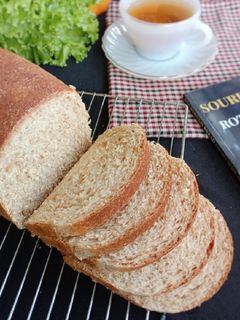 Foto resep Whole Wheat Sourdough Bread