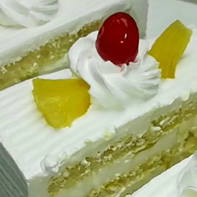 Pineapple cake , Soft and juicy pineapple cake - YouTube