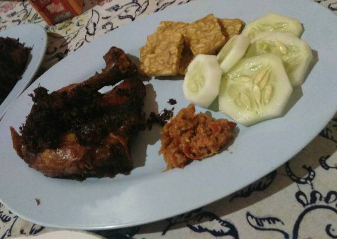 Ayam Gepuk n Sambal setan simple