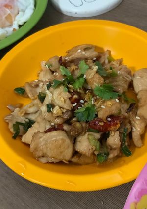รูปของ อกไก่ผัดพริกเกลือ