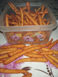 कुरकुरे (kurkure recipe in hindi) रेसिपी मुख्य फोटो