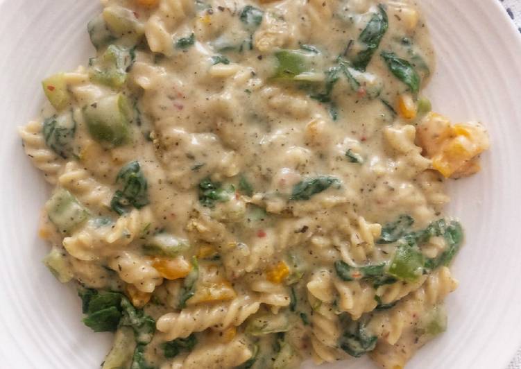 Step-by-Step Guide to Prepare Quick Spinach white sauce pasta