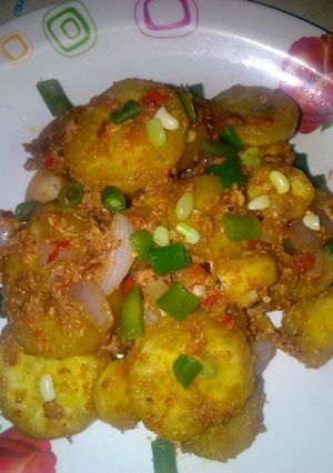 A picture of Stir-fry sweet potato.