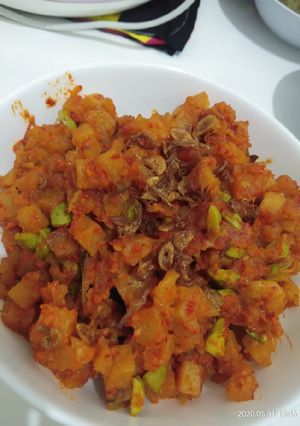 A picture of Sambal Goreng Kentang.