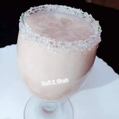 A picture of Apple Milk Shake.