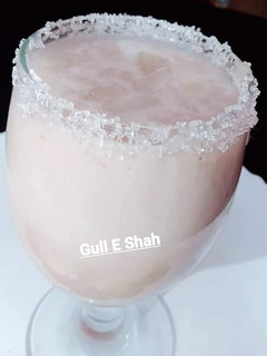 A picture of Apple Milk Shake.