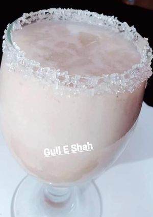 A picture of Apple Milk Shake.