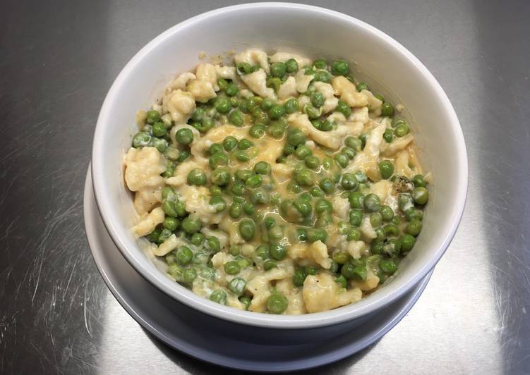 Recipe of ZitaB&#39;s Hungarian peas paprikash with dumplings in 13 Minutes for Family