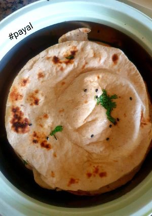 A picture of Tava Naan.