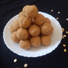 A picture of Chickpeas ball.