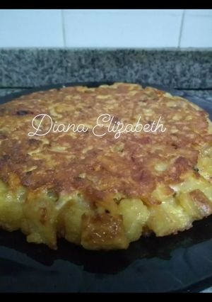 Una foto de Tortilla de papa reciclada👩‍🍳