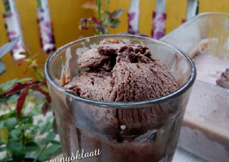 Ice cream nyoklat Homemade