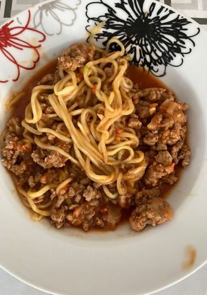Cukkini tésztás bolognai ragu recept fotója