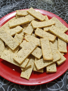 Una foto de Galletitas saladas con solo 2 ingredientes
