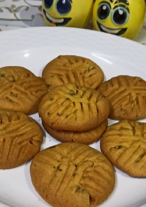 A picture of आटे से गैस पर बना हुआ बिस्कुट(aate se gas par bna biscuit recipe in hindi).