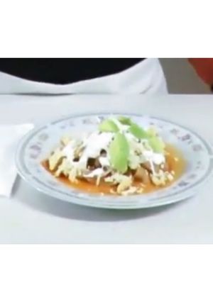 Una foto de Chilaquiles rojos