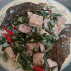 A picture of Sayur santan kacang panjang.
