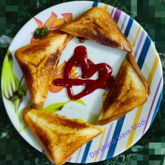 A picture of Raw banana toast sandwich.