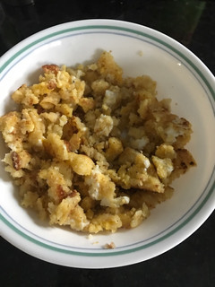 A picture of Cornbread and scrambled eggs.