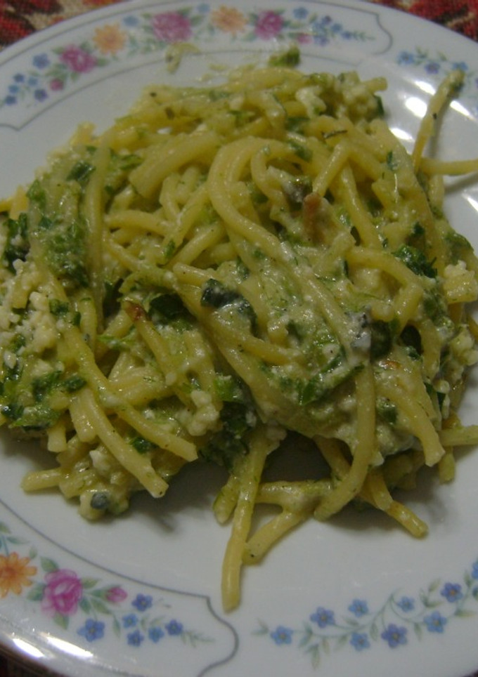 Una foto de Fideos gratinados con puerros