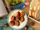 Dip de yogur griego y tomatitos
