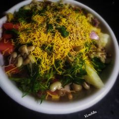 A picture of Sprouts Chaat.