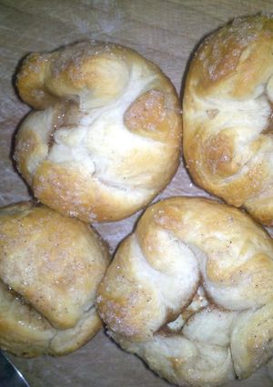 A picture of Major's Cream cheese bites.