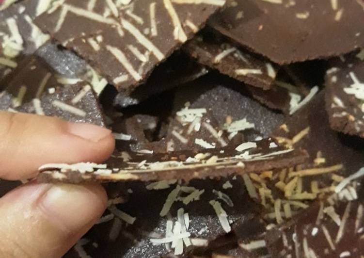 Langkah Mudah untuk Menyiapkan Kripik brownies/brownies cookies Anti Gagal