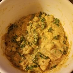 A picture of White chicken chili.