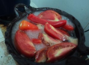 Una foto de Salsa de chiles rojos y jitomate al estilo San Diego. Las Correa. México