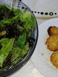 Una foto de Ensalada tibia vegetariana