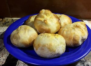 Una foto de Knishes de “Dana”