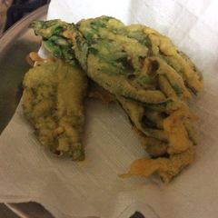 A picture of Palak Pakora.