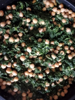 Una foto de Espinacas con garbanzos