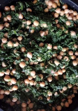 Una foto de Espinacas con garbanzos